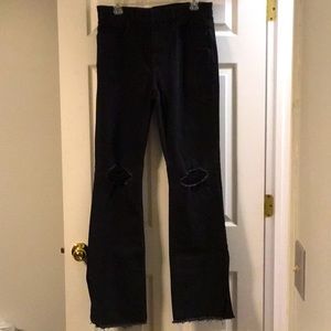 Women’s Express black High Rise Jeans w distressed knees and boot cut slits